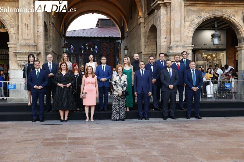 Visita de la Reina Sofía a Salamanca para presidir el concierto en la Plaza Mayor