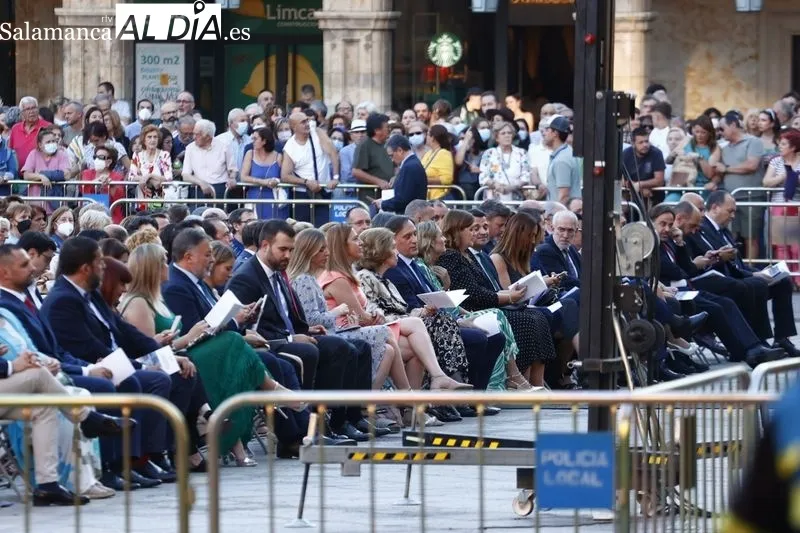 Visita de la Reina Sofía a Salamanca para presidir el concierto en la Plaza Mayor