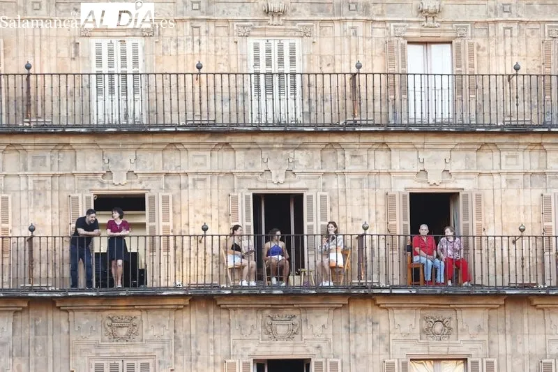 Visita de la Reina Sofía a Salamanca para presidir el concierto en la Plaza Mayor