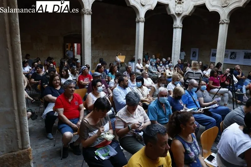 Festival Contando Cuentos en la Casa de las Conchas