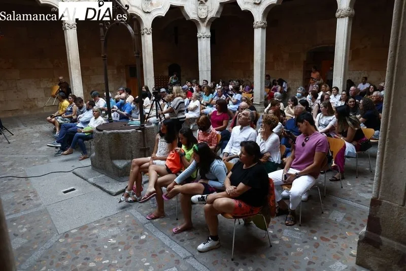Festival Contando Cuentos en la Casa de las Conchas