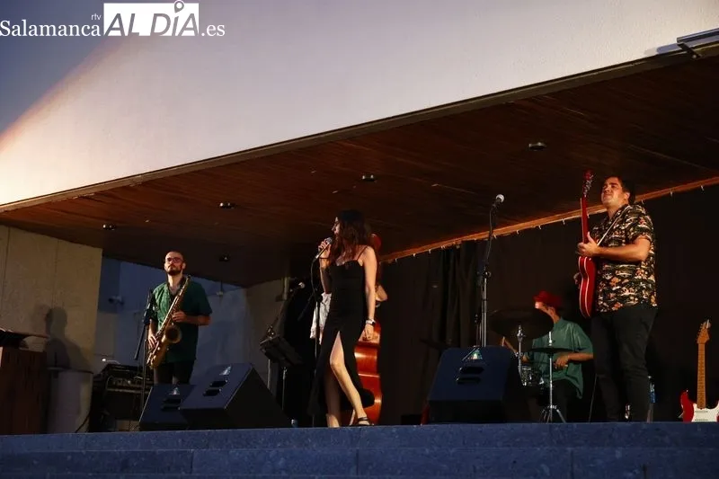 Concierto The Hateful Three Feat Lara Vizuete
