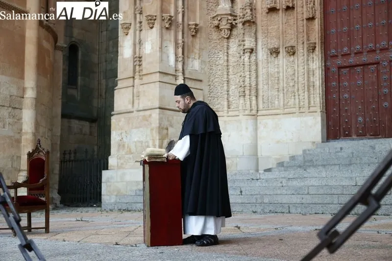 Representación de 'Nebrija y los espejos', con Etón Teatro