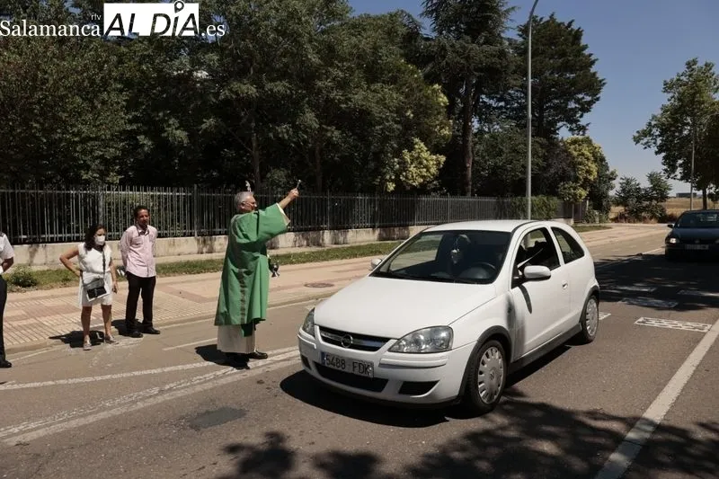 Bendición de los vehículos por la festividad de San Cristóbal