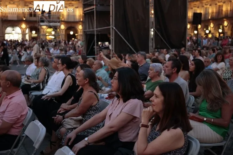 Concierto de la Orquesta Sinfónica y Coro de RTVE en la Plaza Mayor de Salamanca