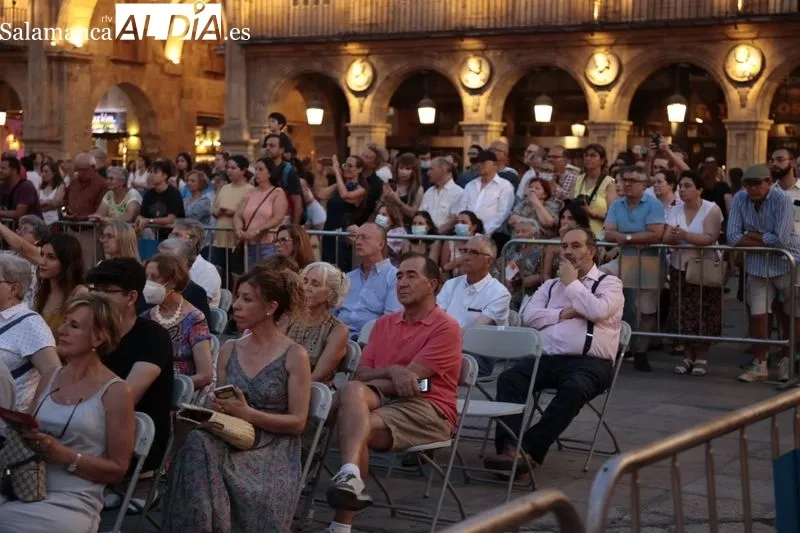 Concierto de la Orquesta Sinfónica y Coro de RTVE en la Plaza Mayor de Salamanca