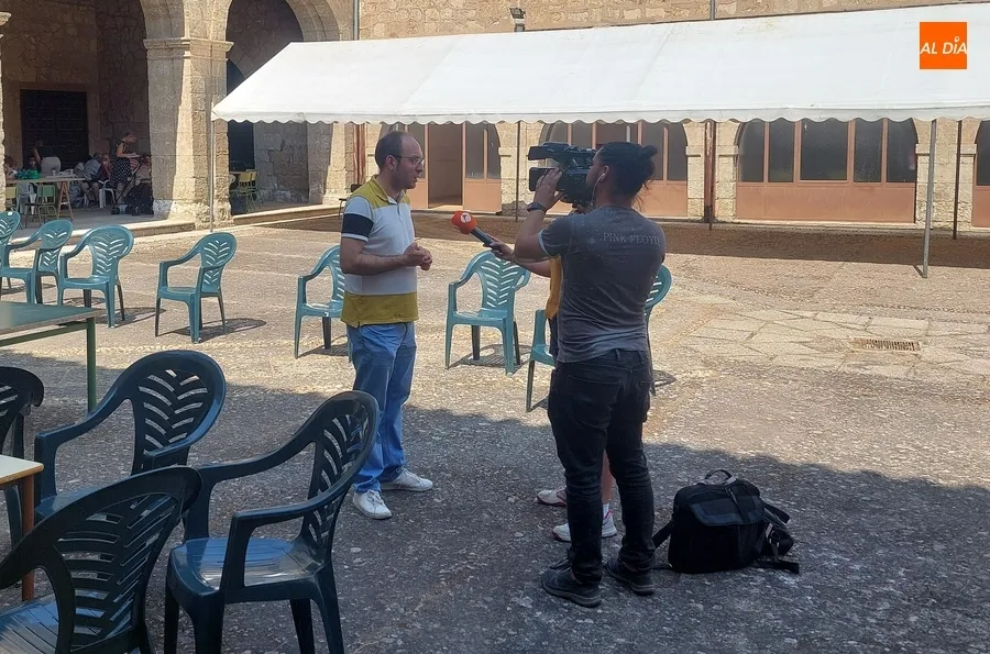 Foto 6 - Ciudad Rodrigo recibe a m&aacute;s de un centenar de vecinos desalojados de Guadapero y Morasverdes