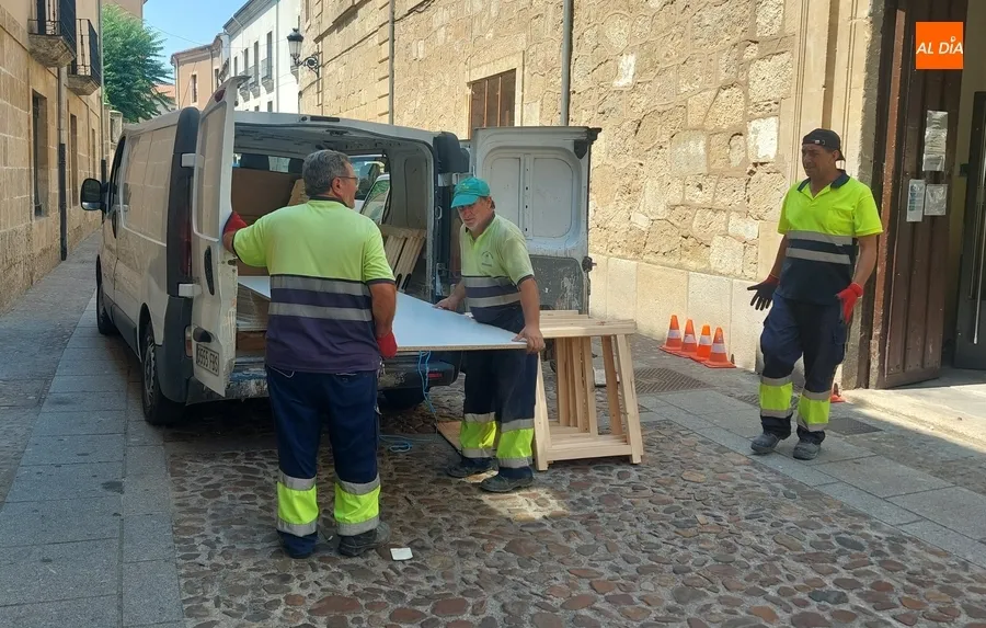 Foto 3 - Ciudad Rodrigo recibe a m&aacute;s de un centenar de vecinos desalojados de Guadapero y Morasverdes