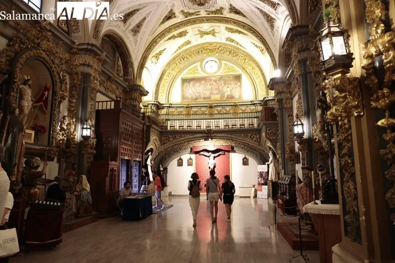 Visita guiada a la iglesia de la Vera Cruz