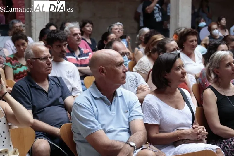 Concierto de Leandro Bianchi Trío en la Casa de las Conchas