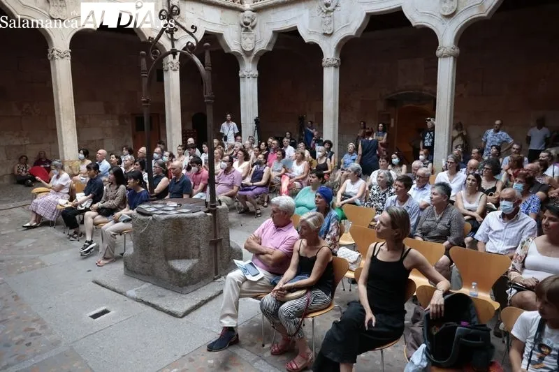 Concierto de Leandro Bianchi Trío en la Casa de las Conchas