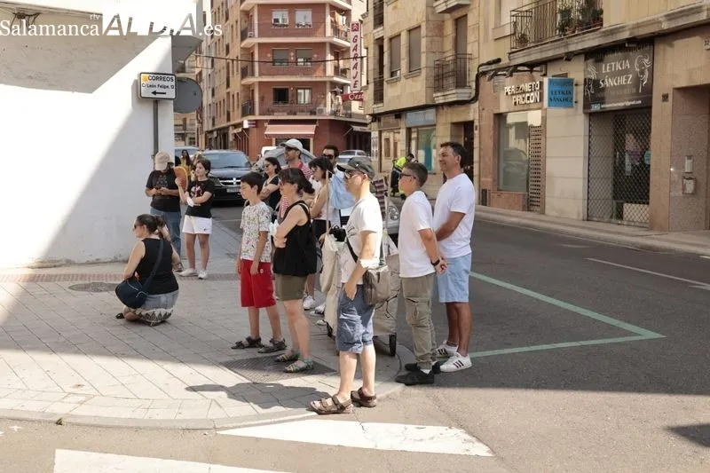 Visita teatralizada 'Safari West' en la plaza del Oeste