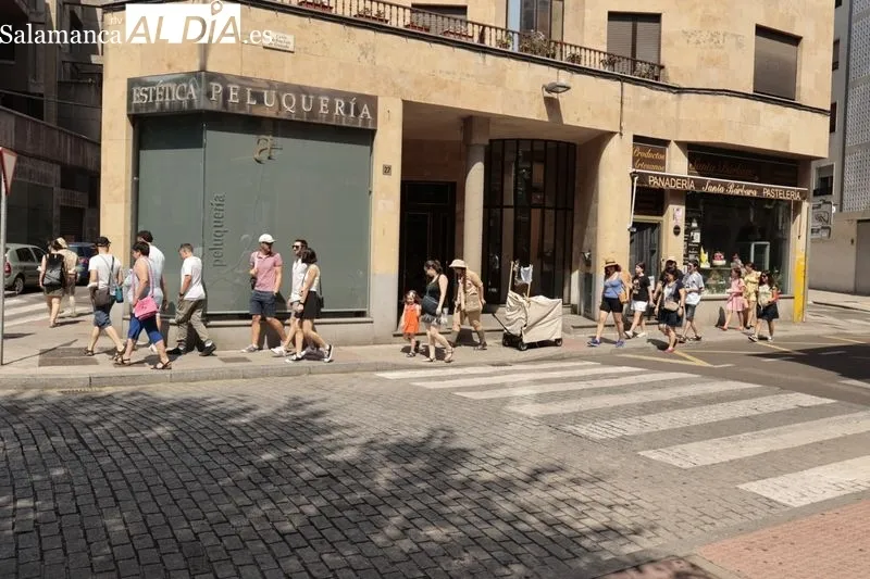 Visita teatralizada 'Safari West' en la plaza del Oeste