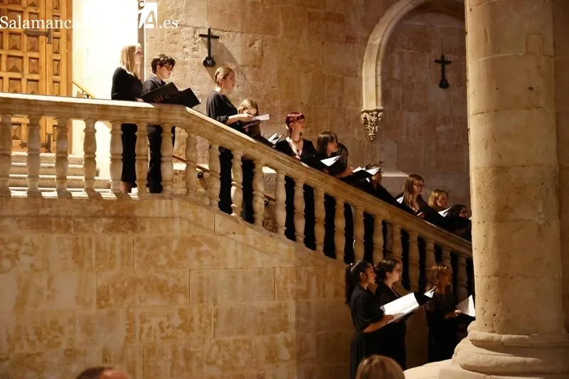 Concierto del Coro y Orquesta del Colegio James Allen en la Catedral Vieja