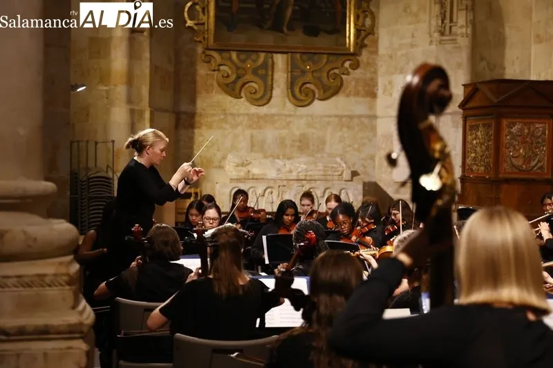 Concierto del Coro y Orquesta del Colegio James Allen en la Catedral Vieja