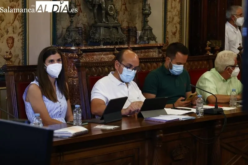 Pleno de la Diputación de Salamanca, este jueves. Fotos: David Sañudo