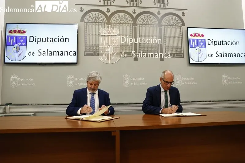 Firma de  la renovación del convenio este jueves en la Diputación de Salamanca