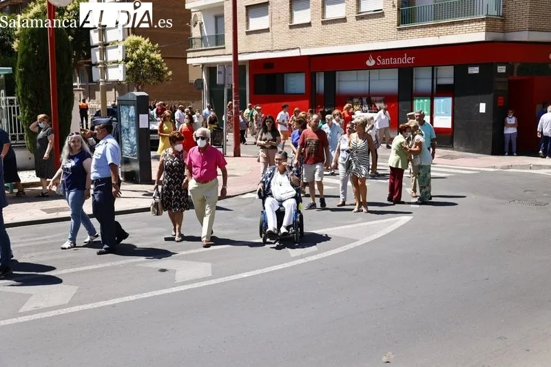 Procesión en Santa Marta con la imagen de la patrona