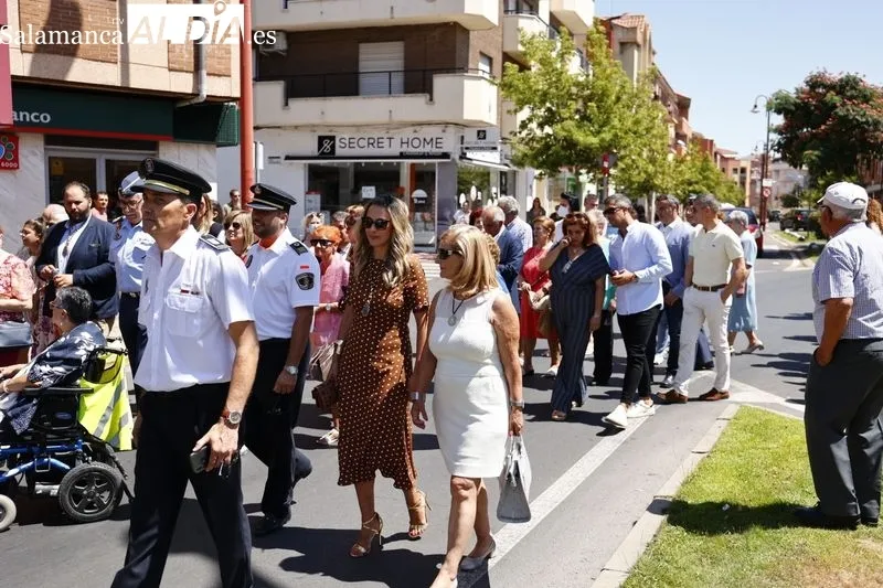 Procesión en Santa Marta con la imagen de la patrona