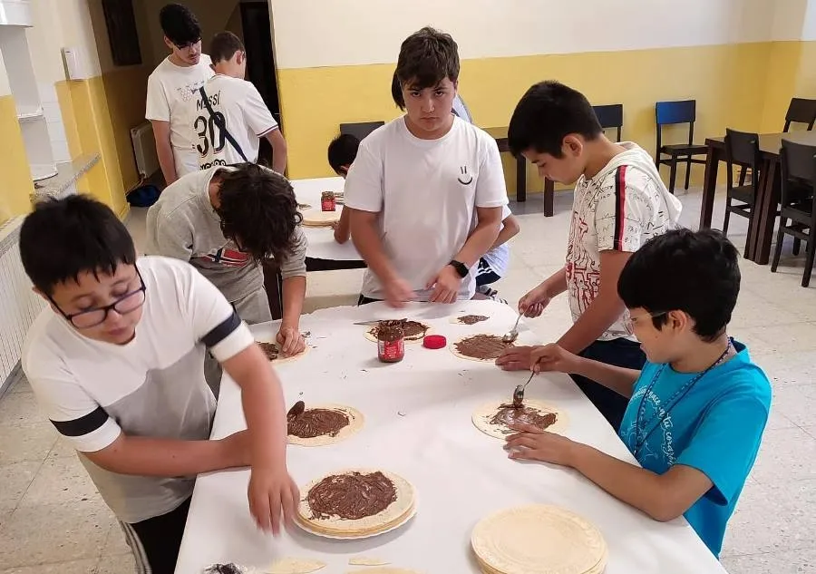 Foto 5 - El Seminario culmina su campamento vocacional, en el que han participado 17 j&oacute;venes