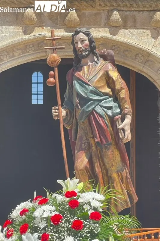 Santiago de la Puebla acompañaba al patrón en su histórica procesiòn 