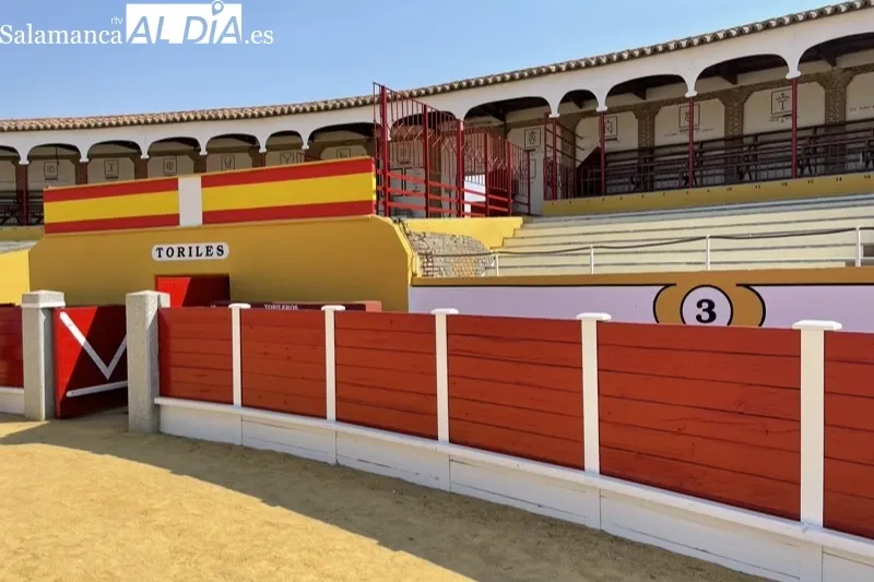 Foto 6 - El Ayuntamiento invierte 10.000 euros en mejoras y reformas en la centenaria Plaza de toros La Florida