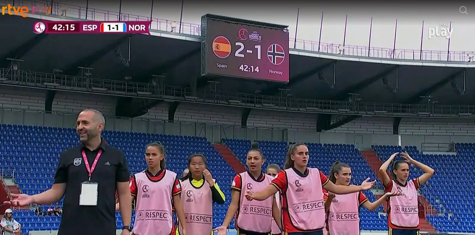 Foto 11 - Carmen &Aacute;lvarez S&aacute;nchez se proclama campeona de Europa con la Selecci&oacute;n Espa&ntilde;ola Sub&rsquo;19