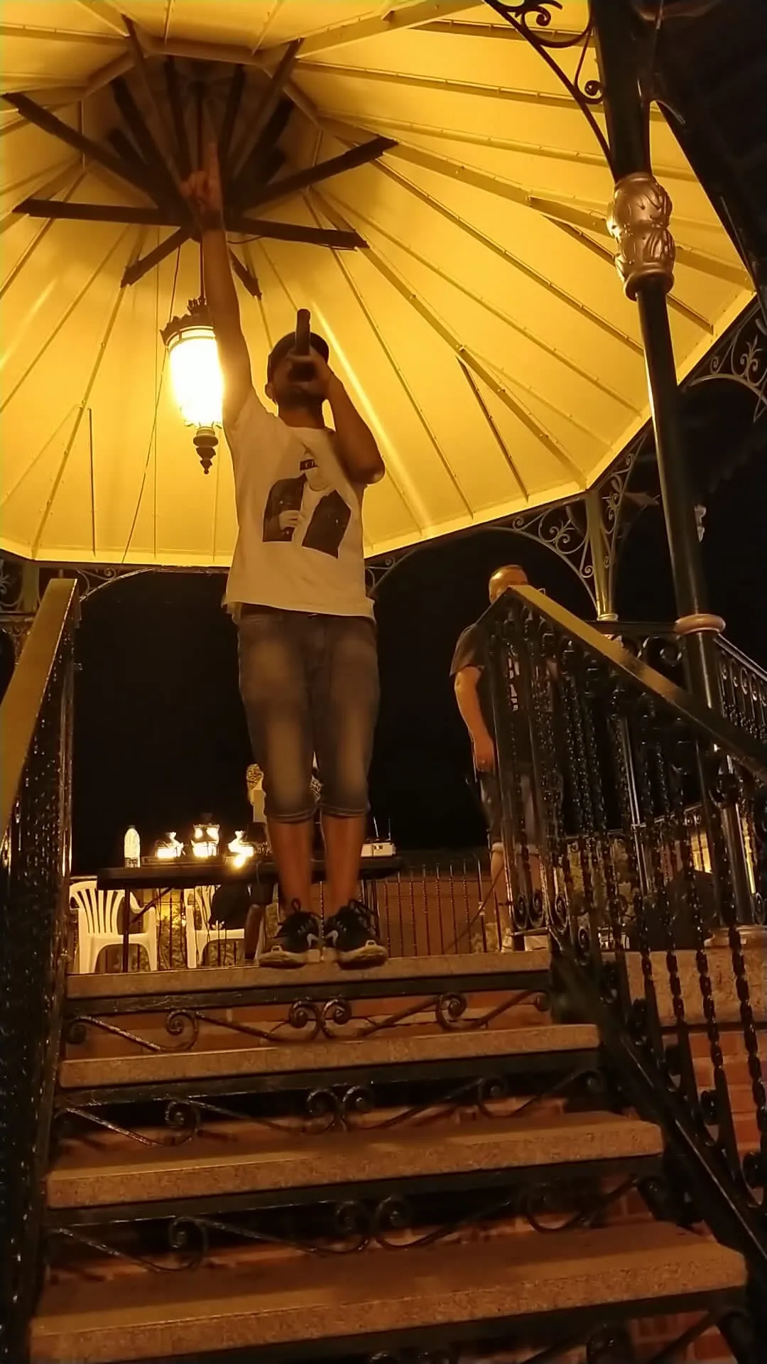 Los raperos Abram y Di Neim ofrecían un concierto en la Plaza de España 