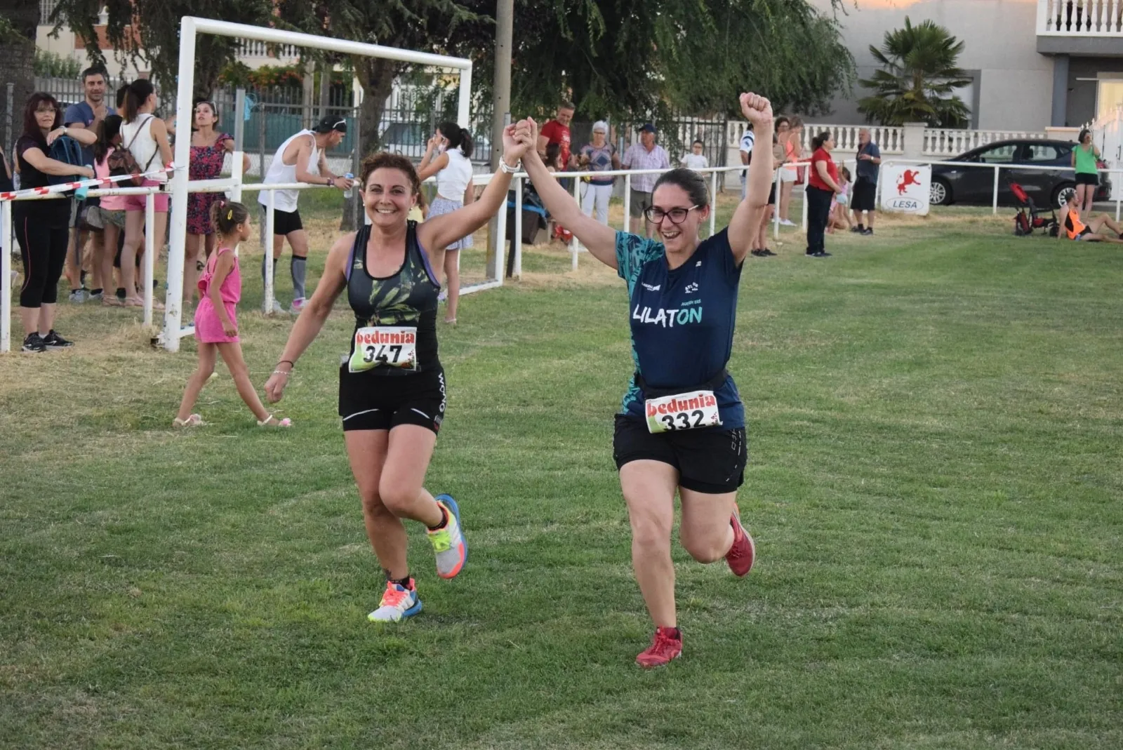 Foto 3 - La XIV Carrera Popular de Villoruela corona a Alberto Marcos y Ver&oacute;nica S&aacute;nchez