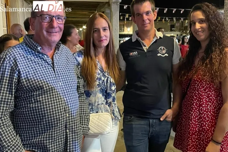Santiago de la Puebla comenzaba en la noche de este viernes sus fiestas patronales