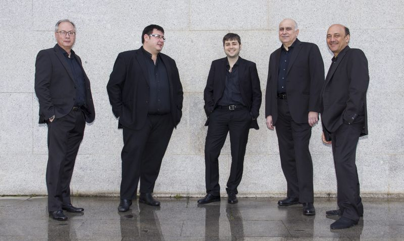Quinteto de viento Aulos, agrupación musical nació en 1990 en el seno de la Orquesta Nacional de España