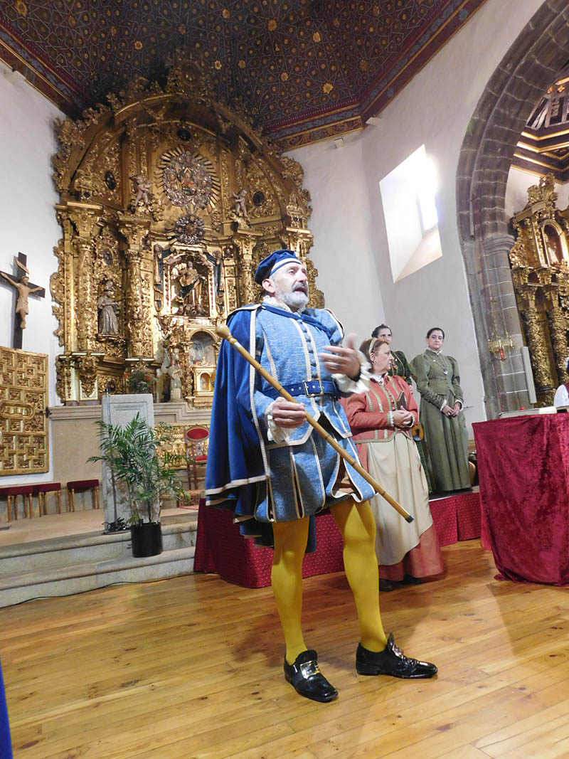 Foto 5 - “Buscando a Nebrija” llega a Candelario que aplaude emocionado al Grupo de Teatro Lazarillo de Tormes