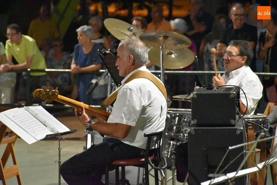 Foto 5 - La Banda de M&uacute;sica retorna a La Glorieta en la apertura del ciclo de actuaciones nocturnas