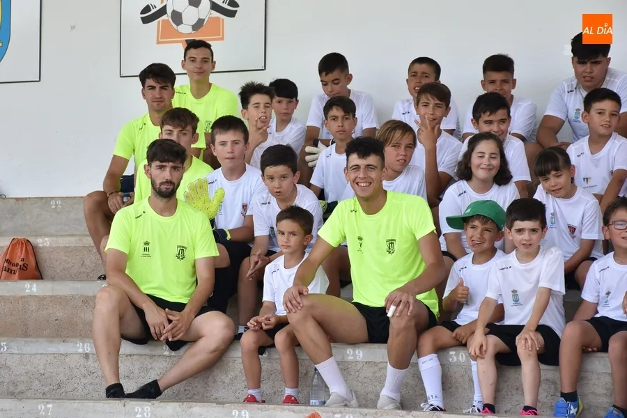 Foto 4 - Arranca el 7&ordm; Mir&oacute;briga Campus con la visita de su antigua alumna y monitora Carmen &Aacute;lvarez