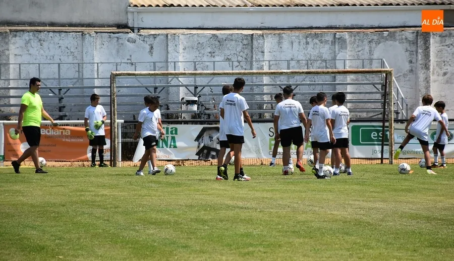 Foto 10 - Arranca el 7&ordm; Mir&oacute;briga Campus con la visita de su antigua alumna y monitora Carmen &Aacute;lvarez