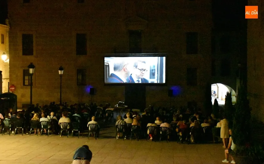 Foto 6 - Un alocado viaje a Asturias abre las Noches de Cultura en Ciudad Rodrigo