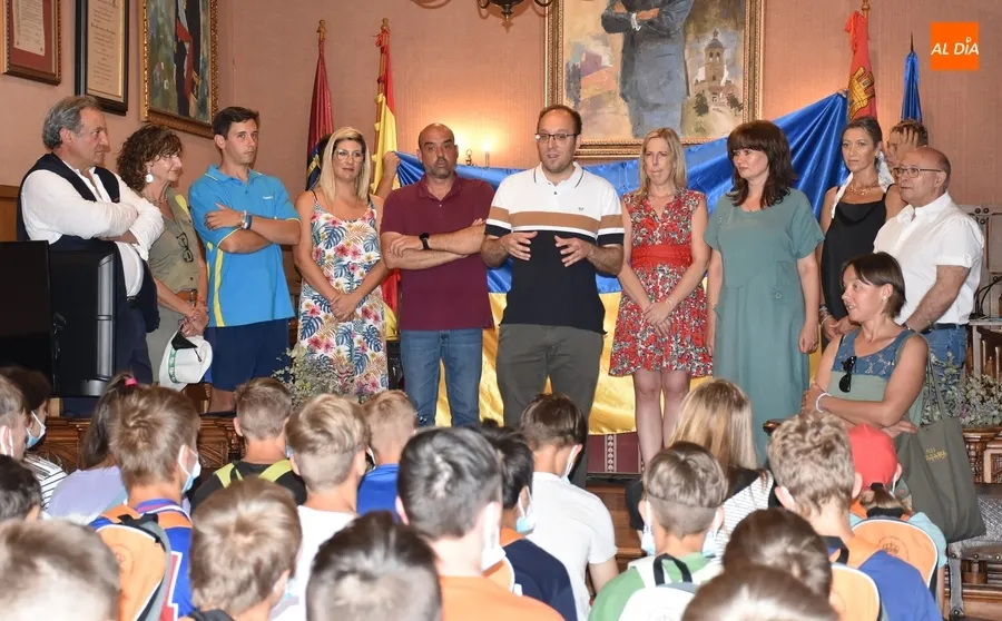 Foto 3 - Medio centenar de ni&ntilde;os y j&oacute;venes de Ucrania pasan una jornada en Ciudad Rodrigo
