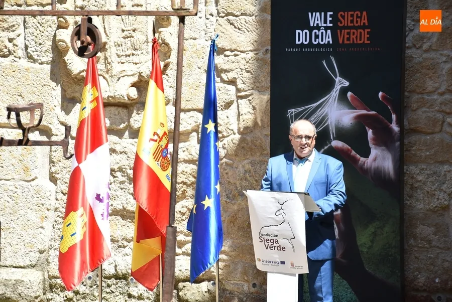 Foto 9 - Los &Aacute;guila recibe una nueva exposici&oacute;n sobre Siega Verde y el Vale do C&ocirc;a