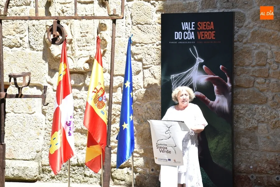 Foto 10 - Los &Aacute;guila recibe una nueva exposici&oacute;n sobre Siega Verde y el Vale do C&ocirc;a