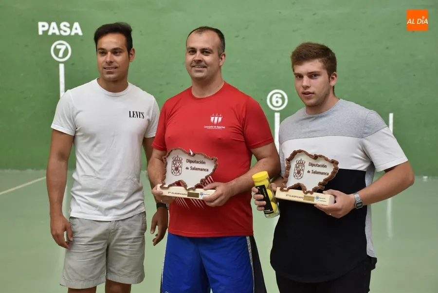 Foto 3 - Chipri y Sergio se hacen con el triunfo en el Trofeo Diputaci&oacute;n de Frontenis
