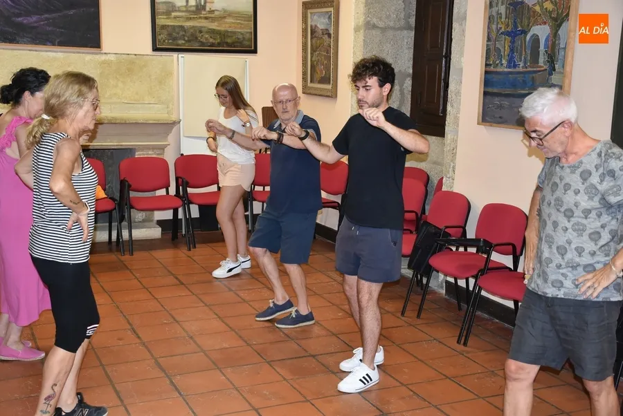 Foto 8 - Turno para el baile en las Jornadas de Cultura Tradicional Rayana