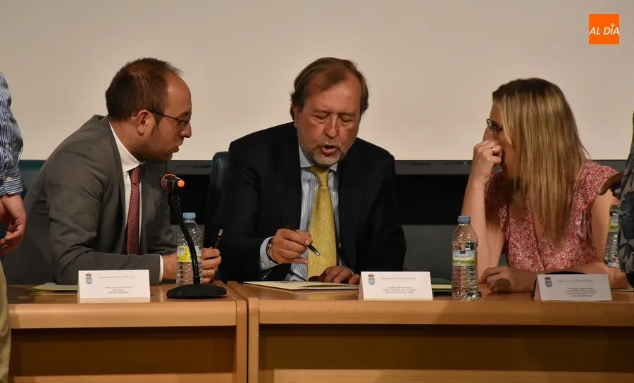 Foto 5 - Presentada la Red Salmantina de Patrimonio Napole&oacute;nico en presencia del director general de Turismo