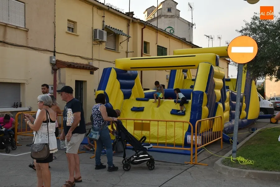 Foto 3 - Los ni&ntilde;os protagonizan el arranque de las fiestas de la Avenida de Espa&ntilde;a