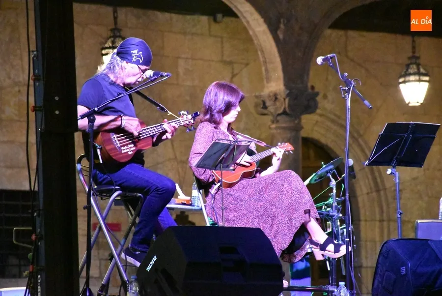 Foto 9 - Ciudad Rodrigo vive un hermanamiento m&aacute;s l&uacute;dico con C&aacute;ceres a trav&eacute;s de la m&uacute;sica
