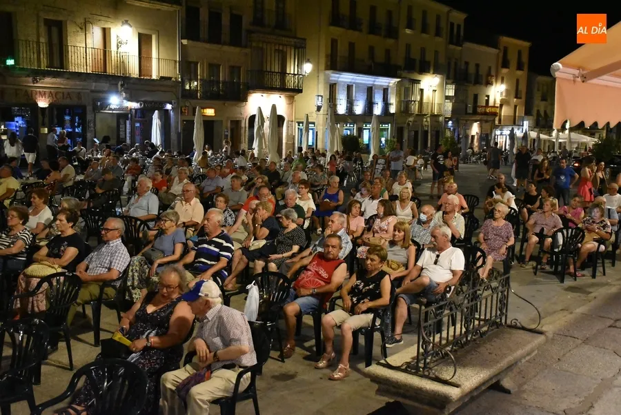 Foto 6 - Ciudad Rodrigo vive un hermanamiento m&aacute;s l&uacute;dico con C&aacute;ceres a trav&eacute;s de la m&uacute;sica