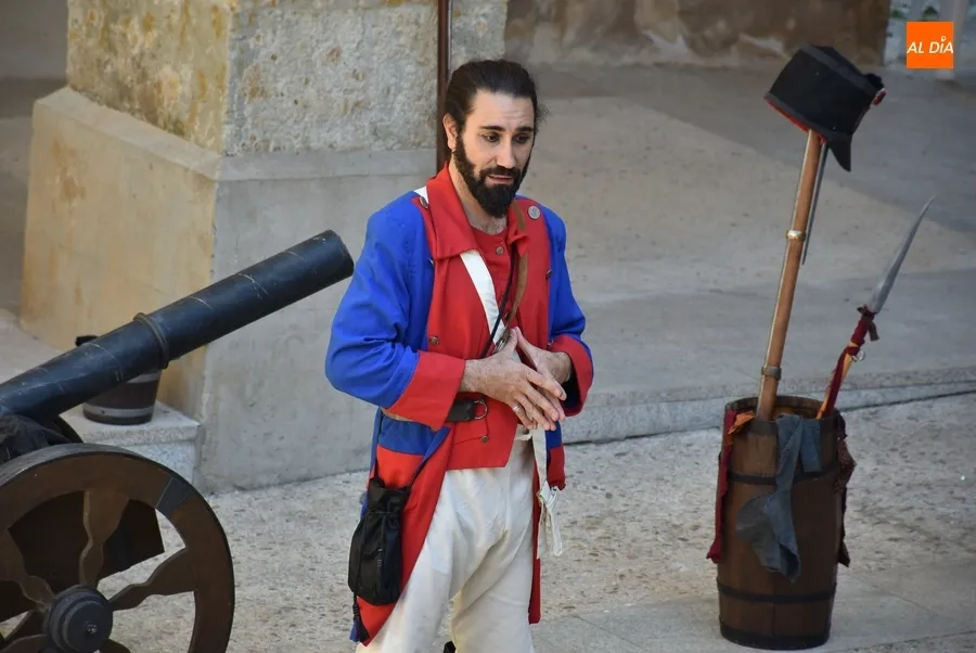 Foto 6 - Turno en la Semana Napole&oacute;nica para el microteatro con Sergio Cardoso 