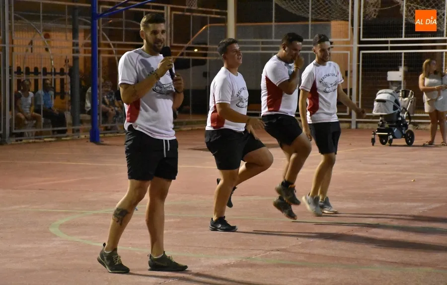 Foto 4 - Las Canteras recupera con gran participaci&oacute;n su cl&aacute;sica cita con los carretones