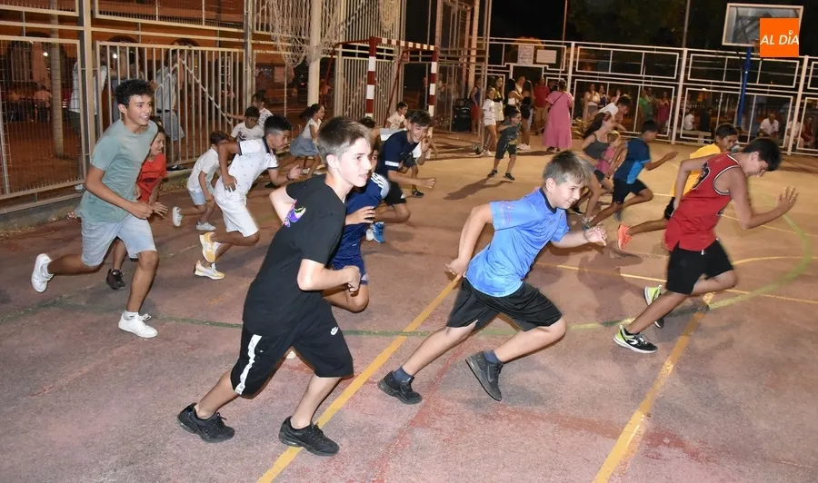 Foto 6 - Las Canteras recupera con gran participaci&oacute;n su cl&aacute;sica cita con los carretones