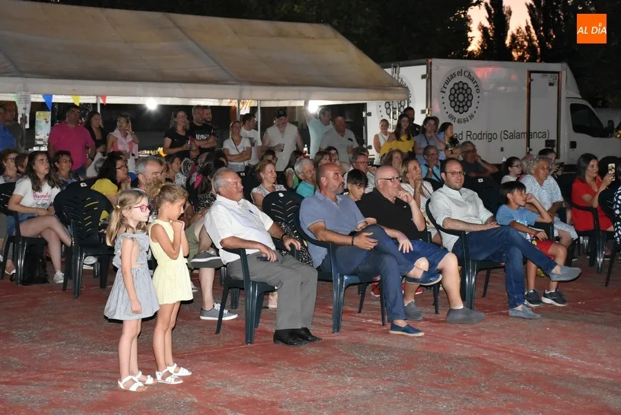 Foto 9 - Jos&eacute; Alberto Mart&iacute;n Zamarre&ntilde;o pregona las fiestas del Barrio Nuevo evocando &ldquo;nuestra historia&rdquo;