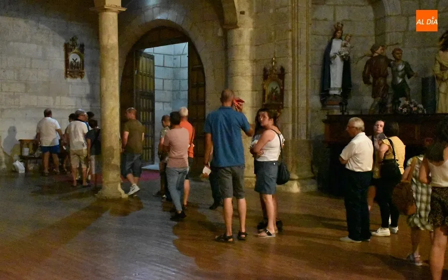 Foto 7 - Marian Cruz continuar&aacute; como presidenta del Nazareno tras imponerse en unas elecciones muy re&ntilde;idas